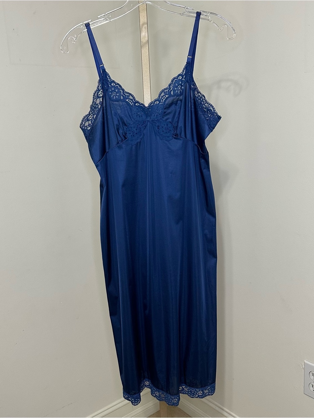 Vintage Vassarette slip. Silky blue.